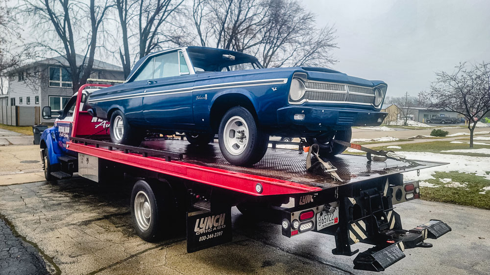 Towing Muscle Car